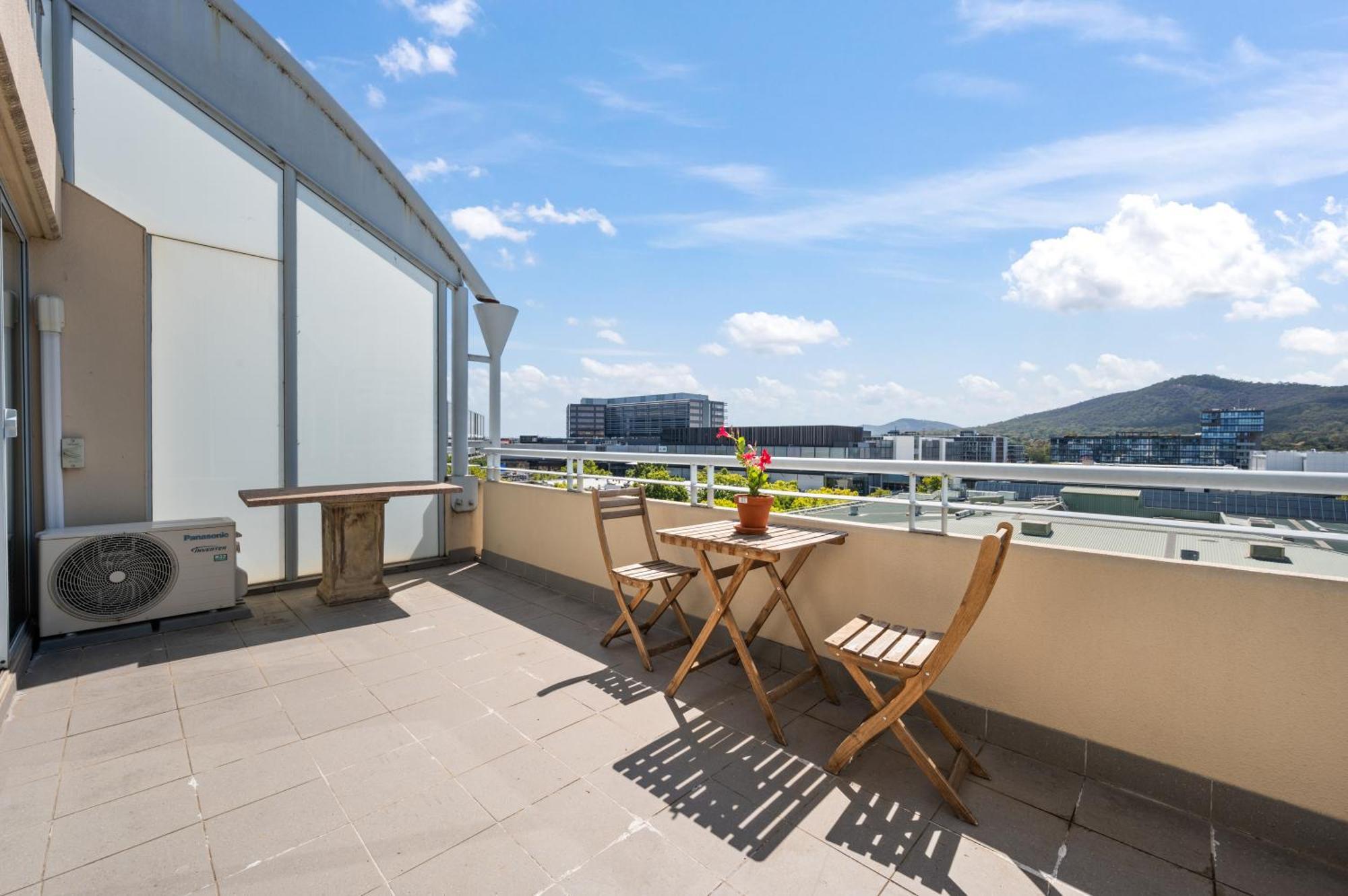 Dana-Private Room In A Shared Duplex Apartment -1 Canberra Ngoại thất bức ảnh