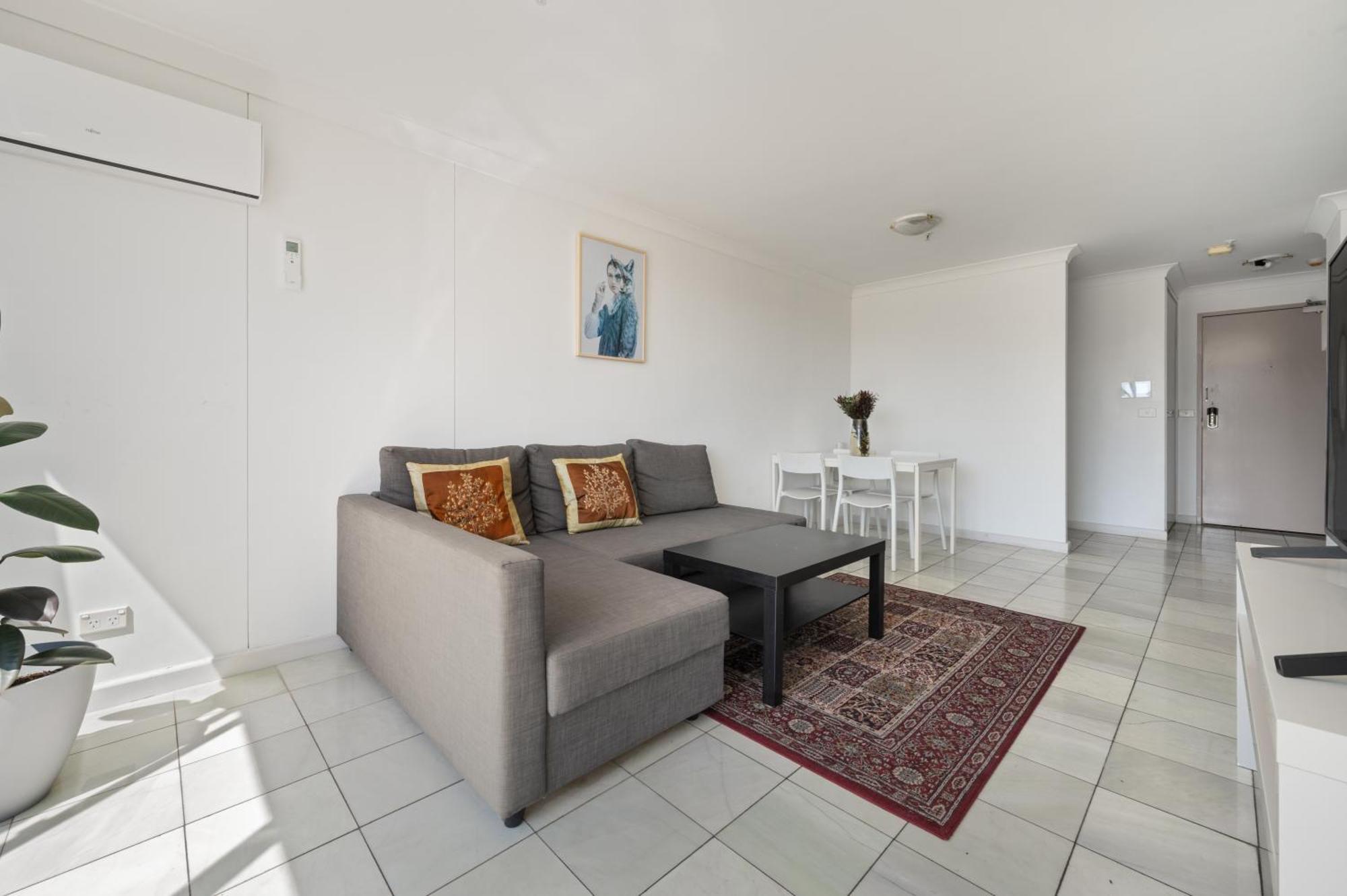 Dana-Private Room In A Shared Duplex Apartment -1 Canberra Ngoại thất bức ảnh